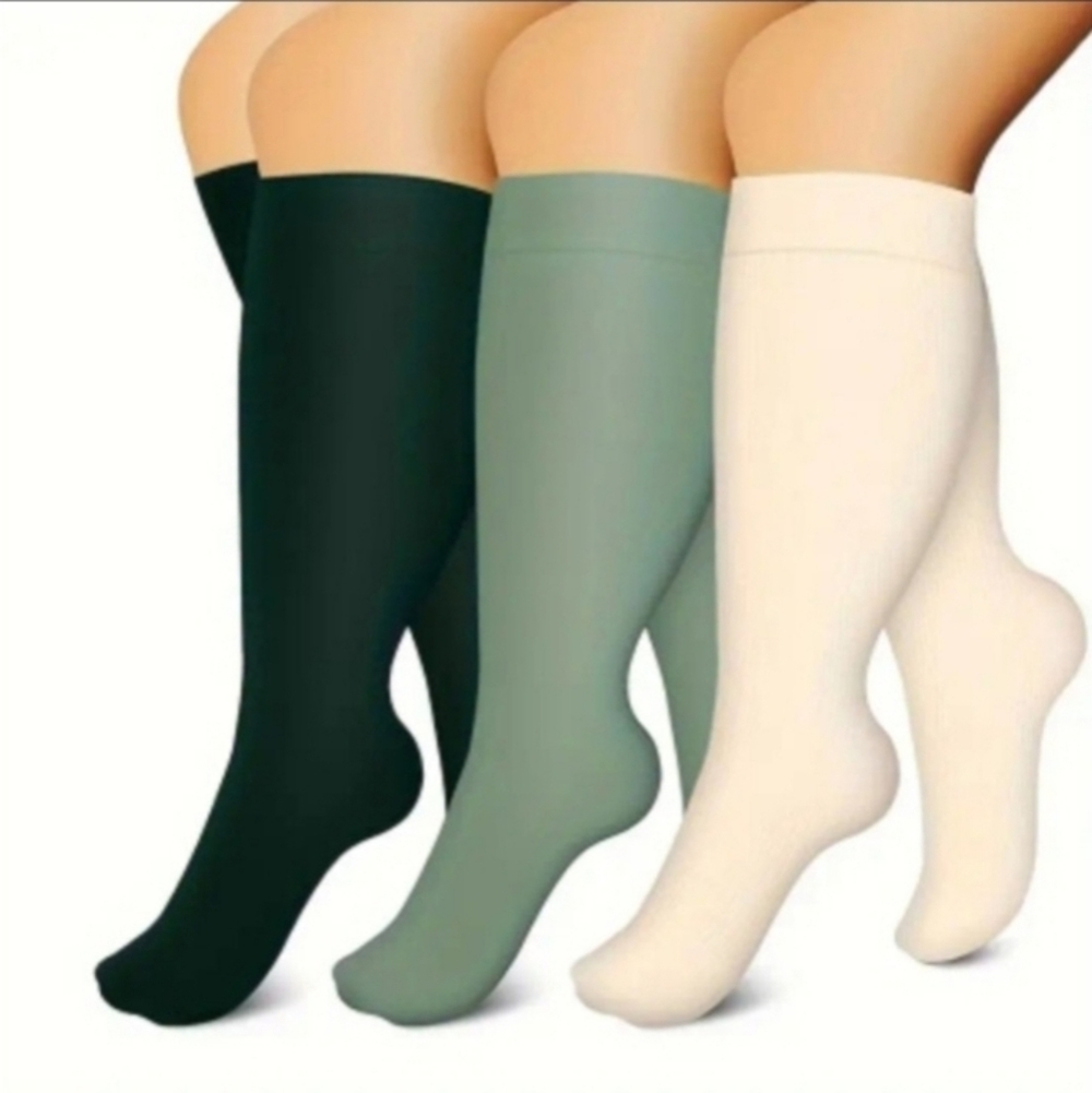 Plus Size Compression Socks: You choose 1 Pair - Picture 3 of 4